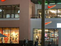 -NIKE上海青浦优选体验店