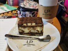 -西西弗书店&矢量咖啡(凯德晶萃广场店)