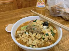小炒牛肉泡馍（优质）-刘信牛羊肉小炒泡馍(回民街店)