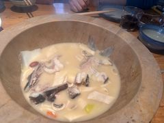 -滇香肴·云南菜蒸汽石锅鱼(云南北路店)