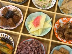 -轻蔬不用等·素食(江苏路店)