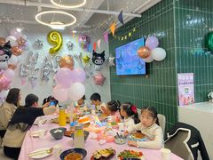 -萨卡屋亲子乐园·餐厅(龙山万物工场店)
