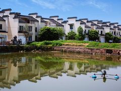 -丝绸小镇荻港古村