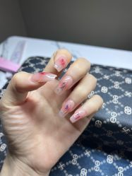 -UGIRL有个美甲