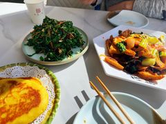 -何适山庄 ·可团建(水长城P2停车场店)