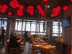 大堂-么肆烤肉·中式自助·烤肉大排档(街道口季佳PAI店)