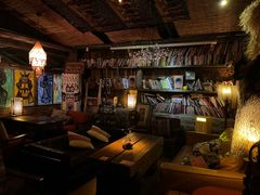 -城墙外BAR