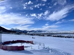 -丝绸之路山地度假区滑雪场