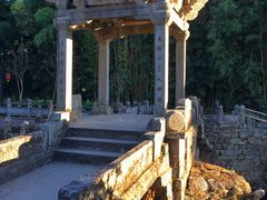 景点太极桥-叠水河瀑布