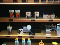 零售区-星巴克(南京鼓楼吾悦广场店)