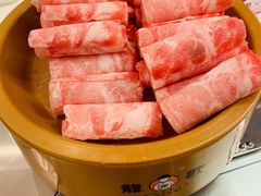 -龍歌自助小火锅(市南金茂湾店)