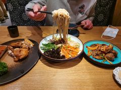 -麦麦山云南菜(复地活力城店)