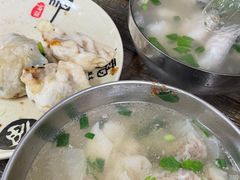 -依云煎包店