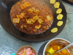 -咊记茅草棚柴火鸡(乌当店)