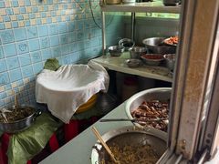 -灵山卢梅燕粉店