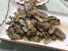 -启东海鲜人家(古美路店)