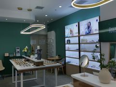 -无界眼镜MaxLess(南翔印象城店)