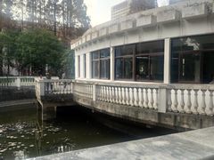 -沪东工人文化宫