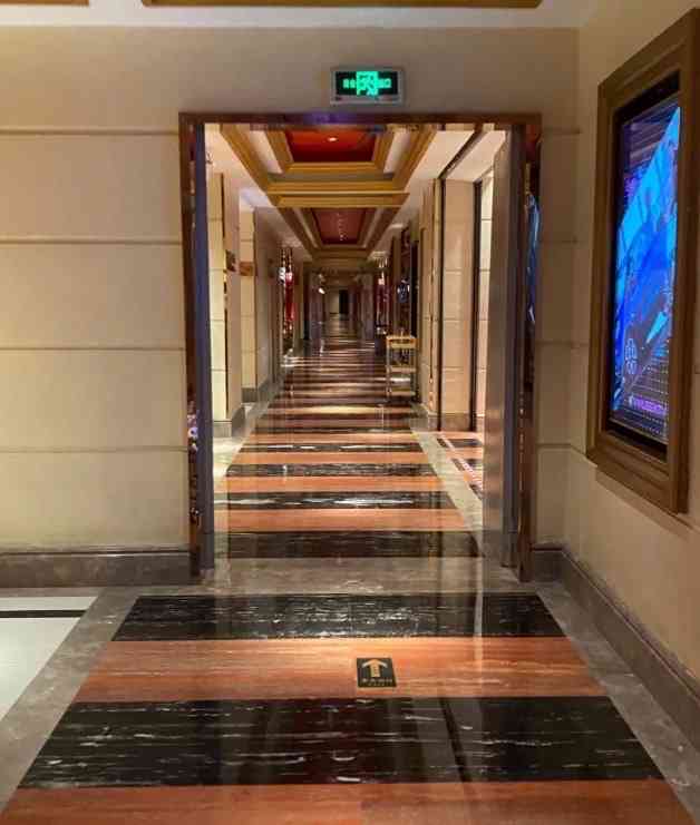 威美斯ktv(新景店)-"一伙人聚会,订了个大包间,嗨唱了一晚～ .