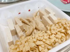 -福娣·金沙银贝海鲜火锅