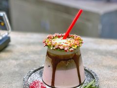 花环-BE NORMAL CAFE(霞溪路店)