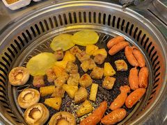 -豚豚猪村烤肉·韩国烤肉(总店)