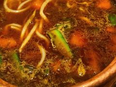 小铜锅烧牛肉米线-雀舞云南菜(乐客城店)