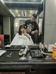 -Z.X HAIR SALON张新美业