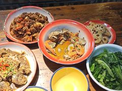 -老三样·美食研究中心(世贸路店)
