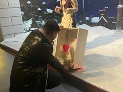 -金石蜡像馆