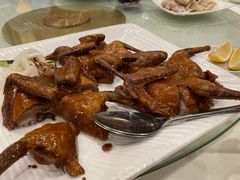 乳鸽-半岛海鲜酒家