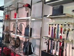 -Gucci(首创奥特莱斯店)