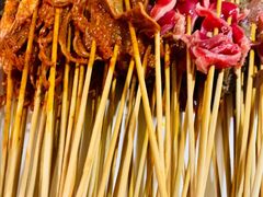 -佰人王串串香火锅(洋珠巷店)