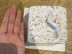 -山与蓝·轻糖鲜果蛋糕(勒泰店)