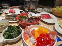 -日进一片海.生腌海鲜火锅.宵夜烧烤(三里屯总店)