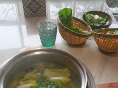 -喃喃椰·糟粕醋·椰子鸡火锅(七堡花园店)