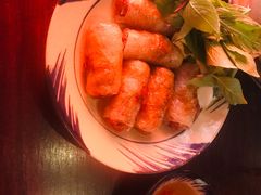 -Cuc Gach Quan Restaurant