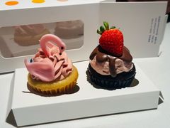 小芭蕾火烈鸟柠檬纸杯蛋糕-派悦坊·甜品·蛋糕(日坛店)