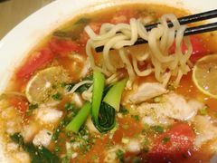 -乐达酸菜鱼面(山师东路店)