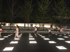 -南京眼步行桥