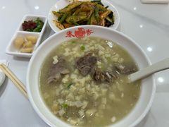 -秦香陕西食府(华贸天地店)