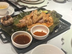 海南粽叶焗文昌鸡-闻见中国海南菜(K11店)