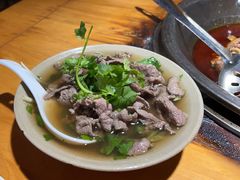 -大众跷脚牛肉馆·非遗传承单位(峨眉山店)