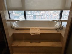 -中山利和希尔顿酒店