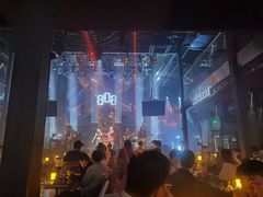 -808 LiveHouse