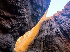 -天山神秘大峡谷