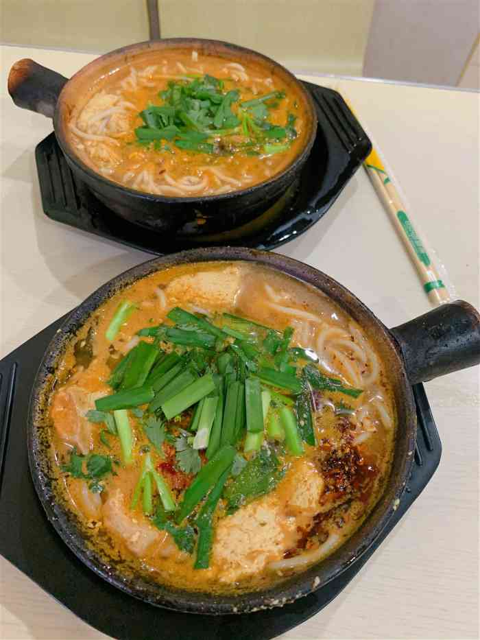 姚安臭豆腐砂锅米线-"引子:万水千山走遍,钟爱春城百态. 店.