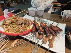 -清真·老金烧烤·小龙虾(奥体中路店)
