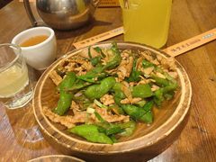 -隔壁老王·家常云南菜(皇冠店)