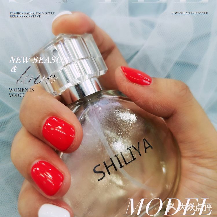 💅夏日美甲 | 红白搭配超显手白~